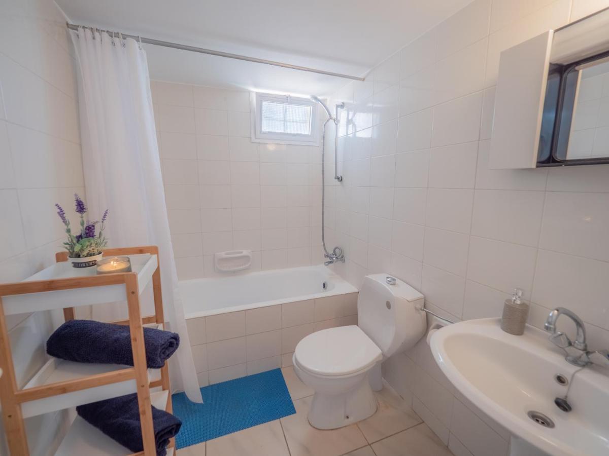 The Salnik Beach Apartment ลิมาซอล ภายนอก รูปภาพ